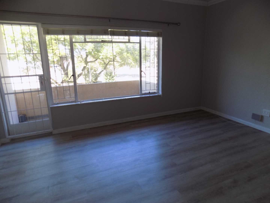 To Let 2 Bedroom Property for Rent in Silver Oaks Western Cape